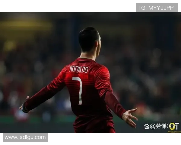 足球明星璀璨星空汇聚传奇瞬间展现绿茵场上的荣耀与激情